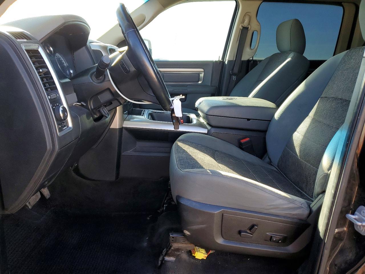 2018 Dodge Ram 1500 slt