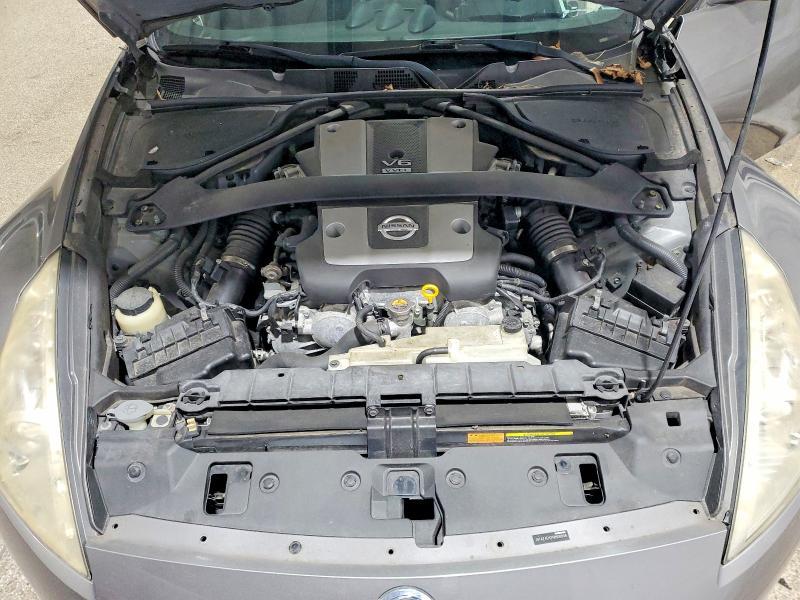 2010 Nissan 370z Base