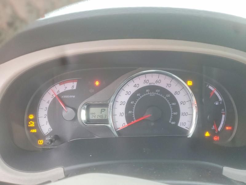 2011 Toyota Sienna se 8-passenger