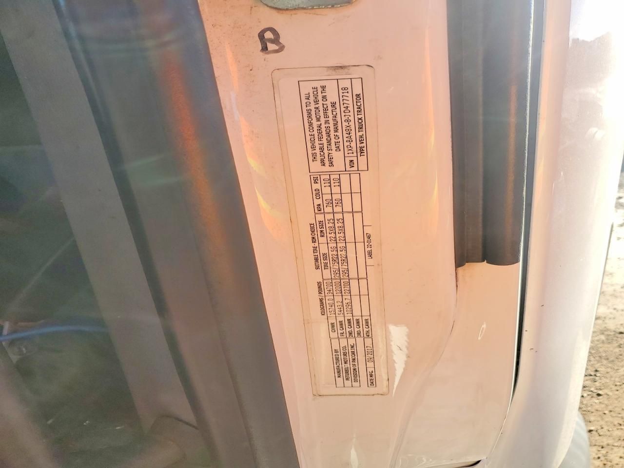 2018 Peterbilt 579 Semi Truck