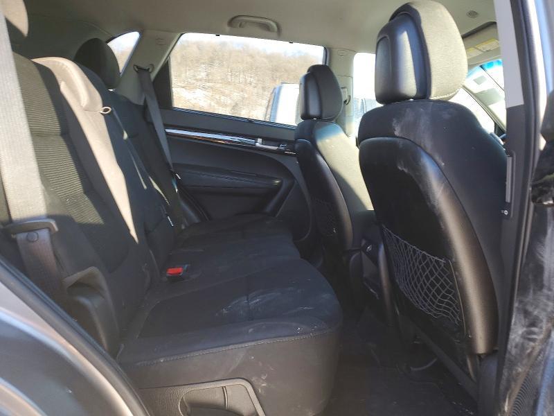 2014 KIA Sorento lx