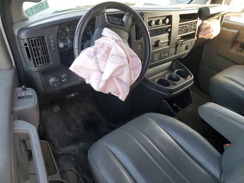 2023 Chevrolet Express G2500