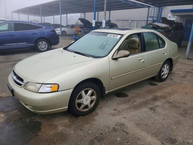 1999 Nissan Altima xe