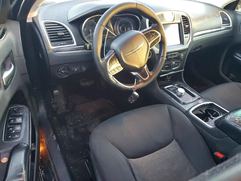 2019 Chrysler 300 Touring