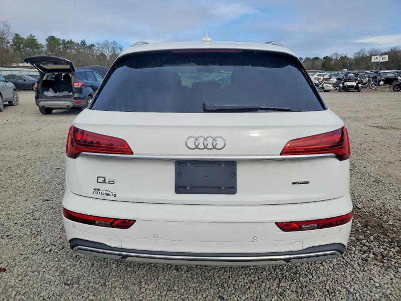 2022 Audi Q5 Premium Plus 40