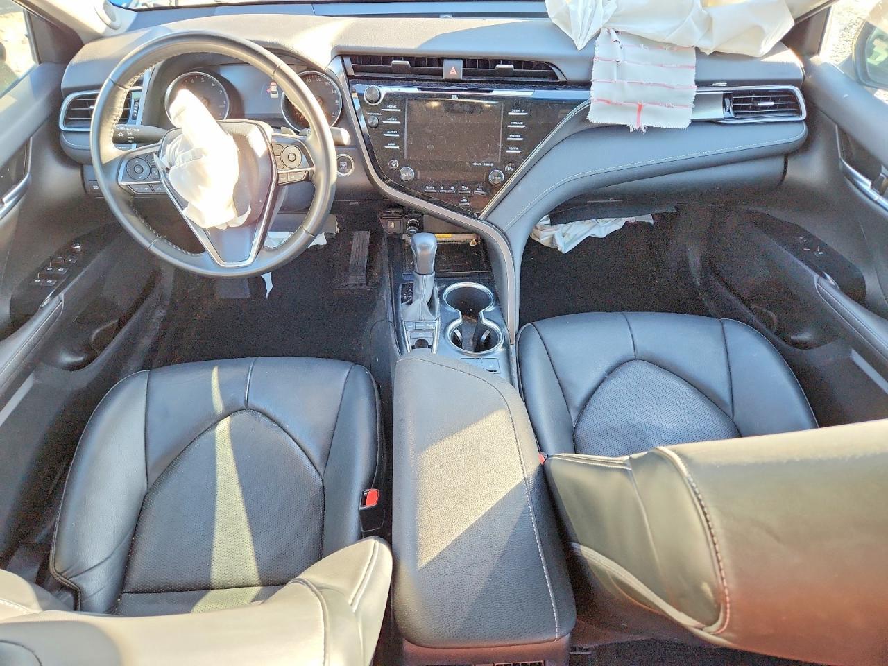 2020 Toyota Camry xse