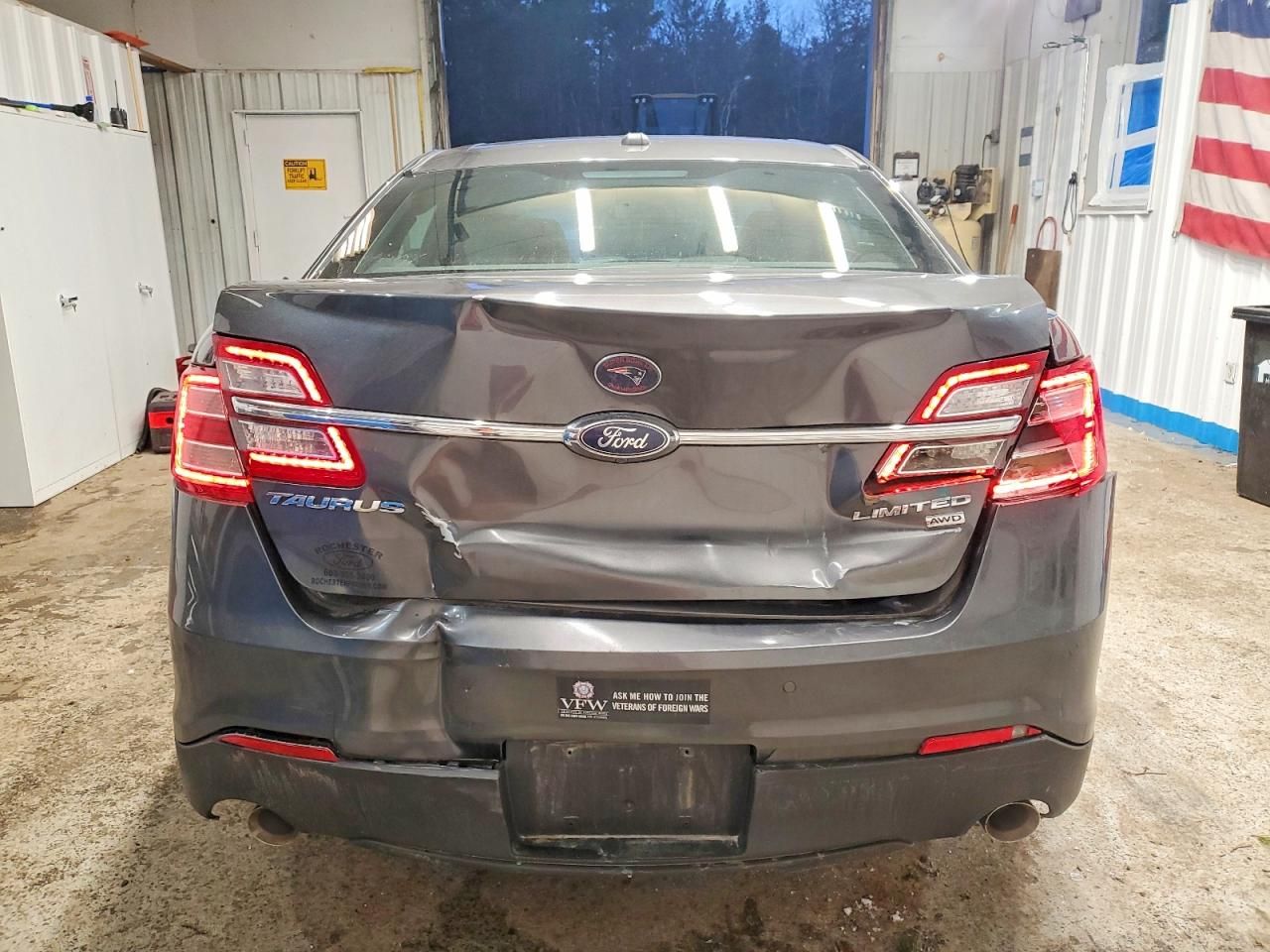 2018 Ford Taurus Limited