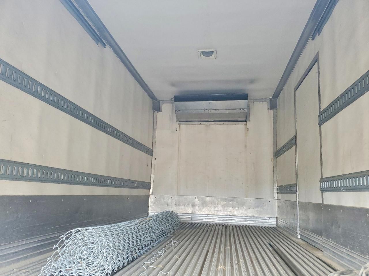 2009 Isuzu NPR Refrigerated BOX Truck