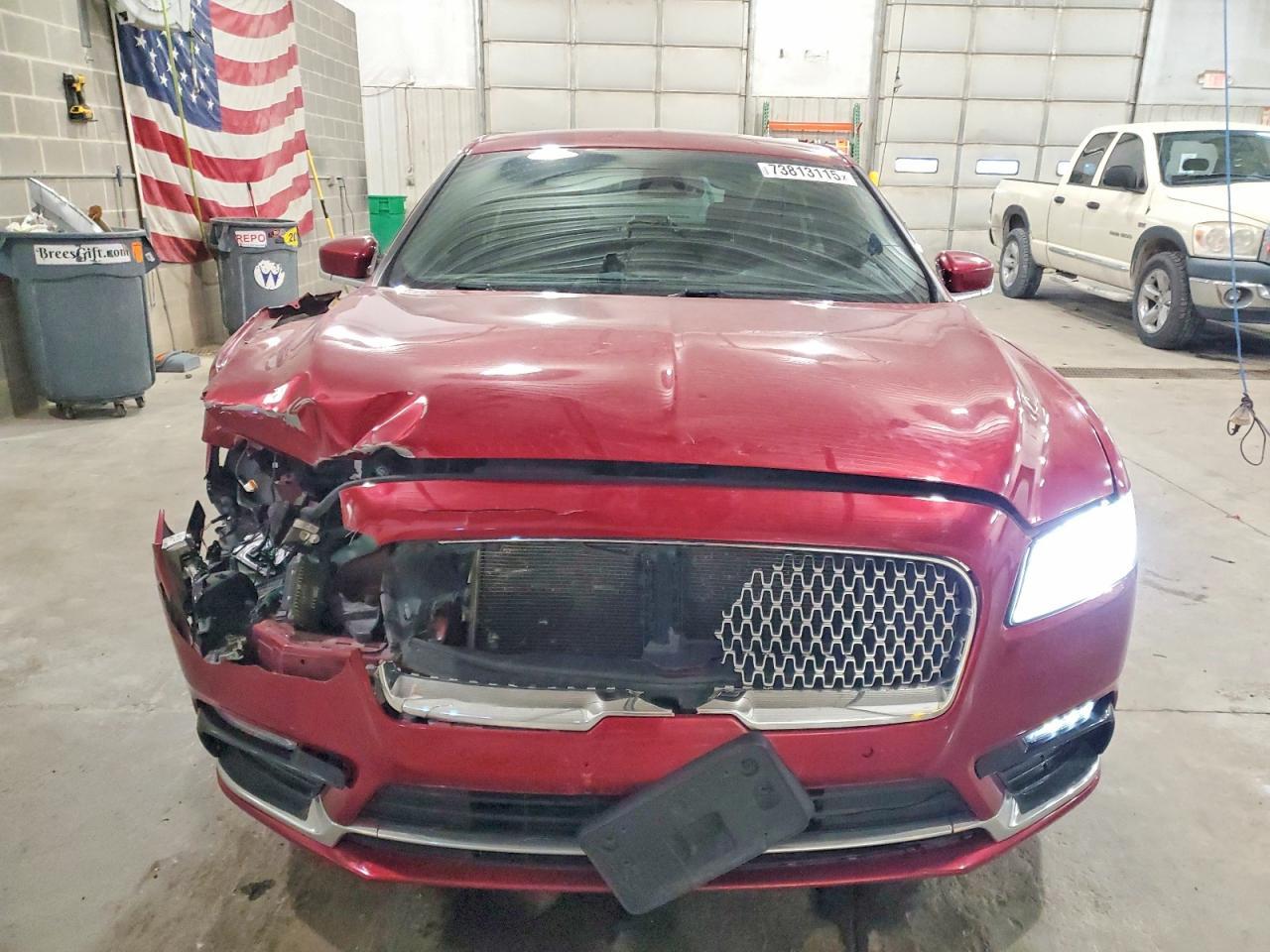 2018 Lincoln Continental Select
