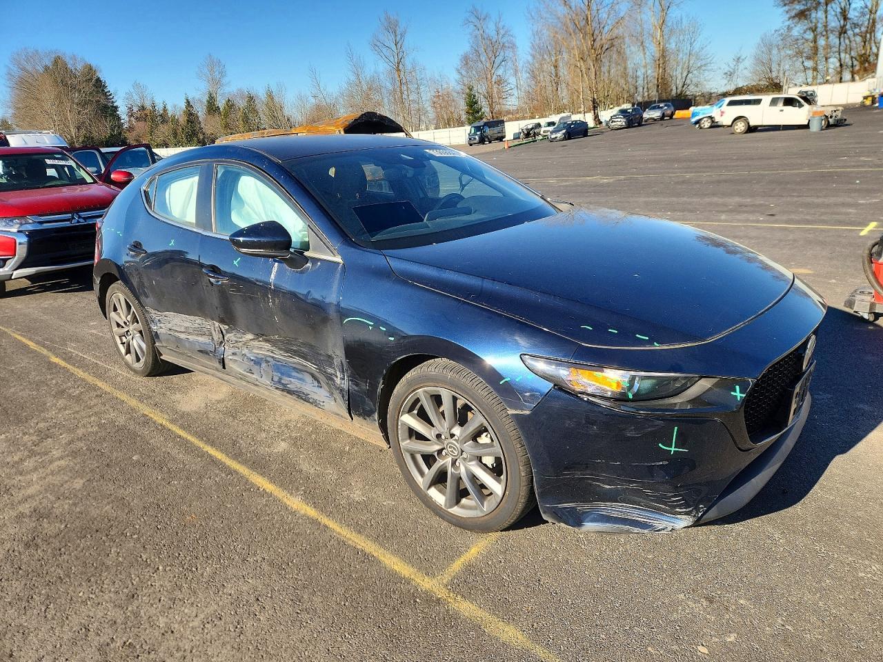 2022 Mazda 3 Select