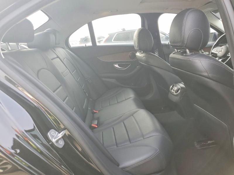 2020 Mercedes-Benz C300