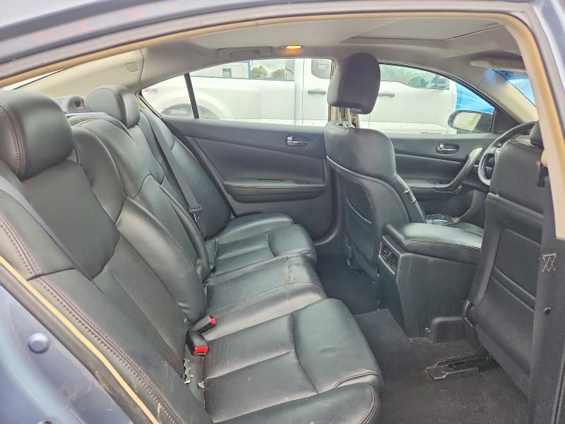 2010 Nissan Maxima s