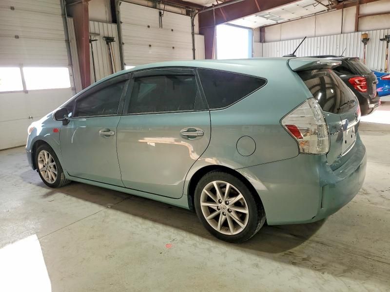 2014 Toyota Prius v Five