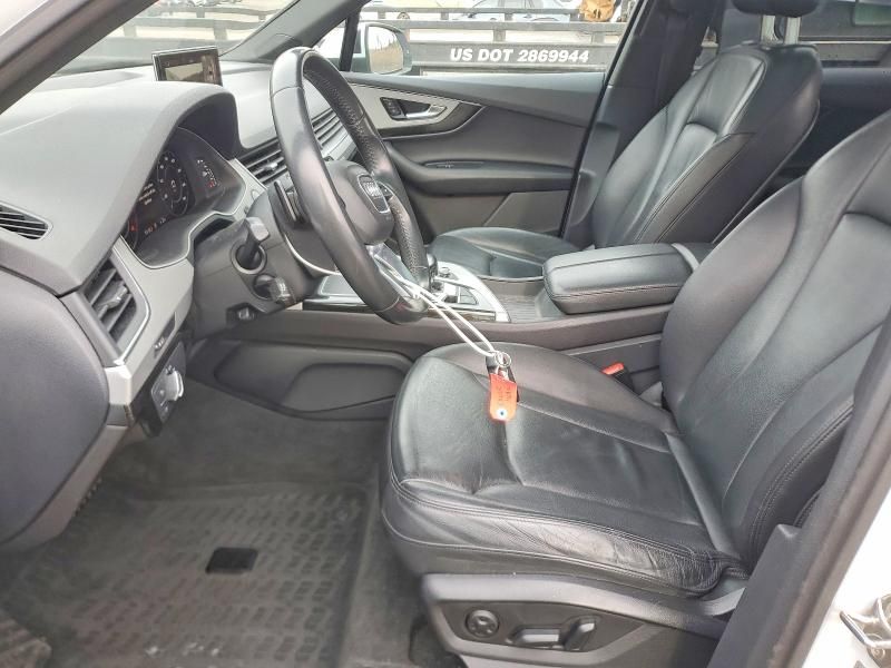 2019 Audi Q7 Premium Plus
