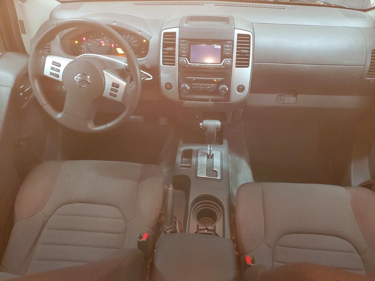 2017 Nissan Frontier s