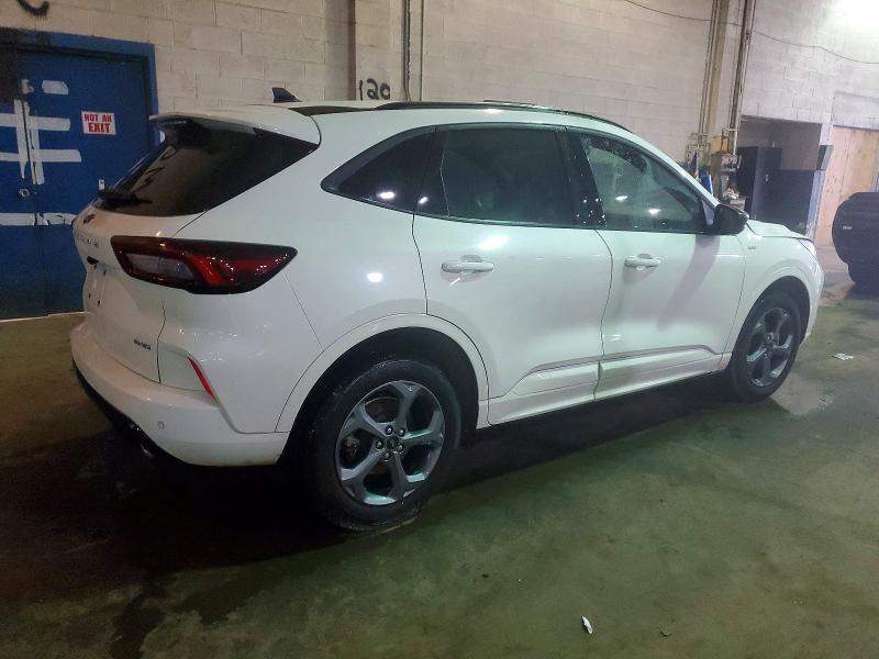 2024 Ford Escape st Line
