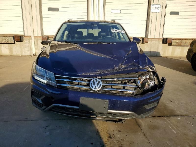 2021 Volkswagen Tiguan se