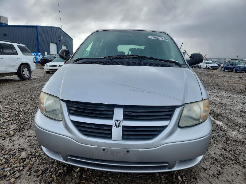 2005 Dodge Grand Caravan se