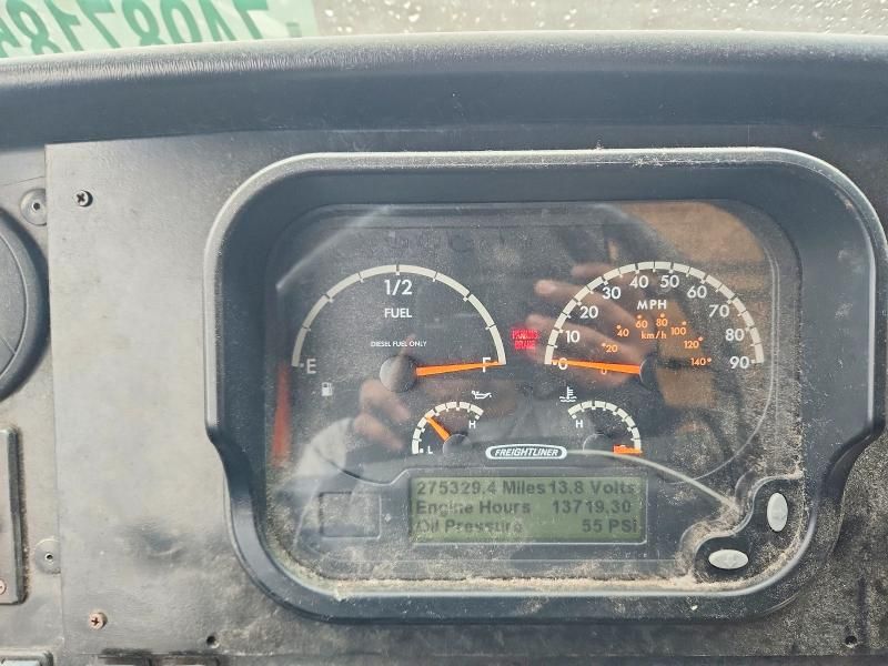 2004 Freightliner MT45 Chassis Delivery Truck