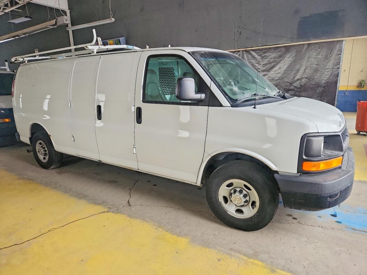 2008 Chevrolet Express G2500 Utility / Service Van