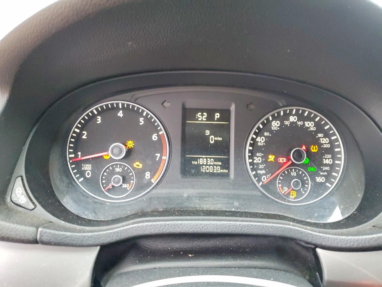 2013 Volkswagen Passat s