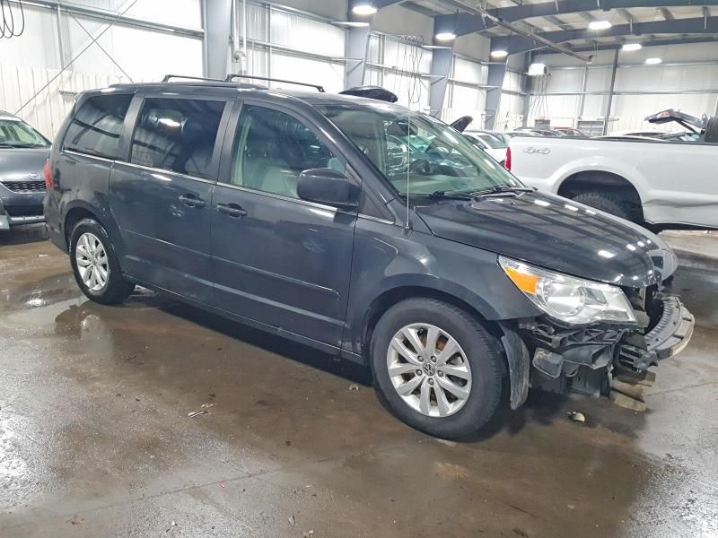 2012 Volkswagen Routan se