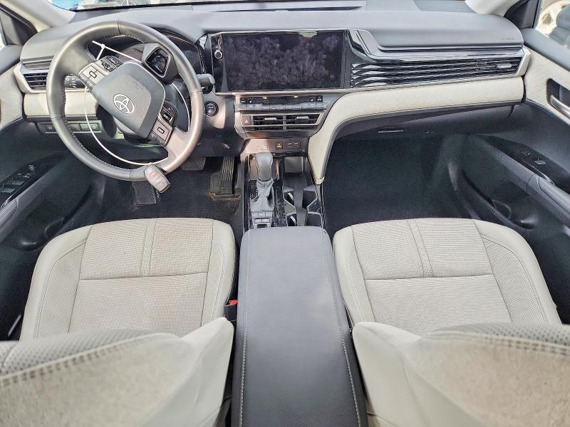 2025 Toyota Camry xle