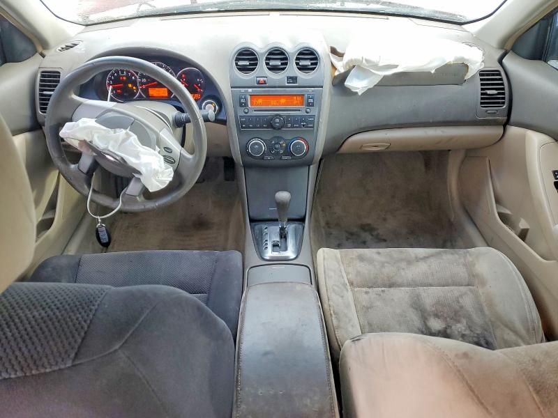 2010 Nissan Altima Base