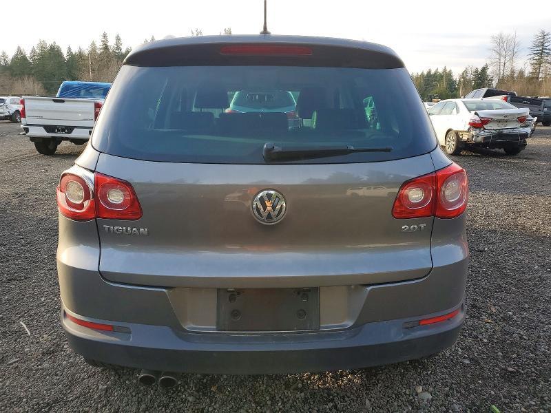 2011 Volkswagen Tiguan s