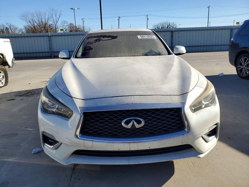 2018 Infiniti Q50 Luxe