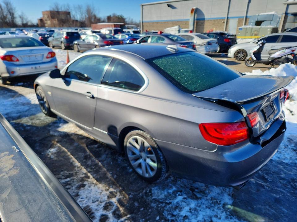 2011 BMW 328 xi Sulev