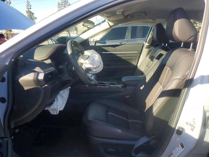 2024 Nissan Altima sr