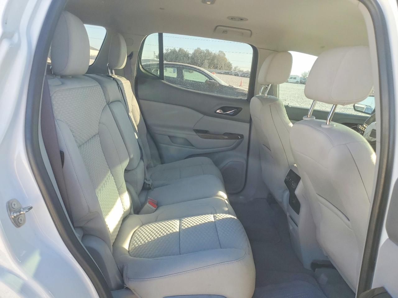 2017 GMC Acadia sle