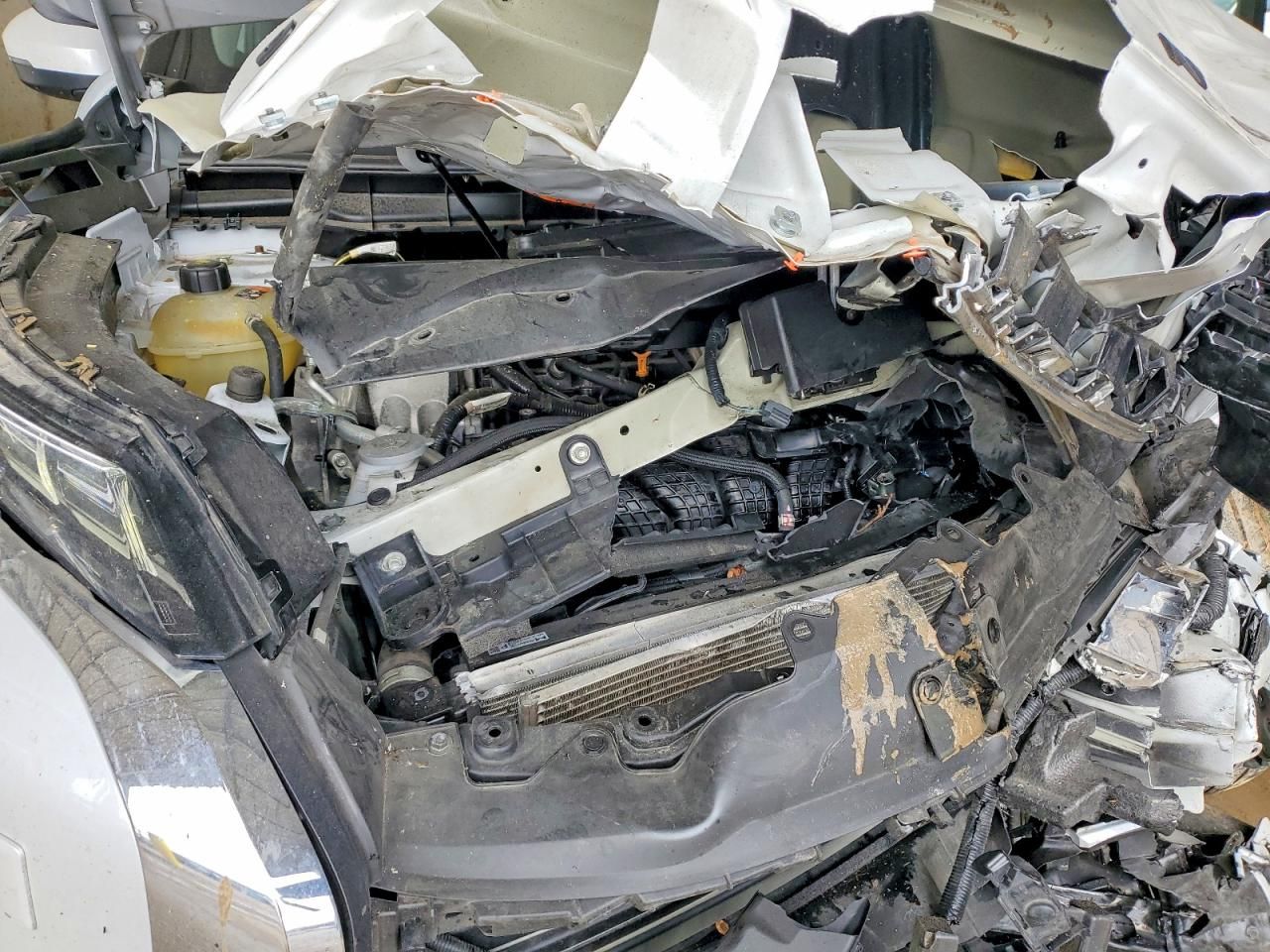 2024 Mitsubishi Outlander es