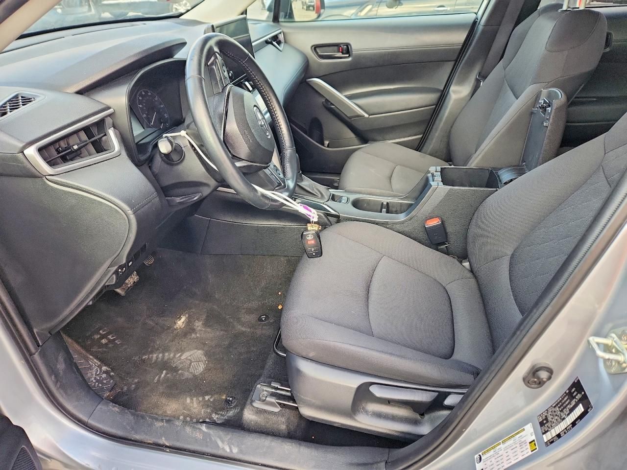 2023 Toyota Corolla Cross le