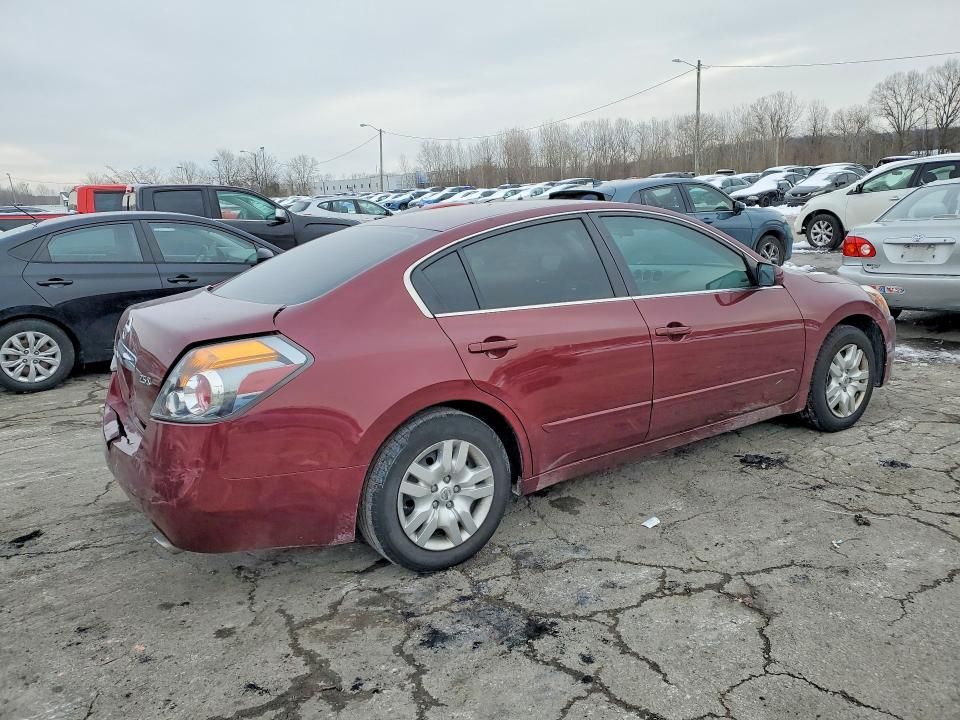 2012 Nissan Altima Base