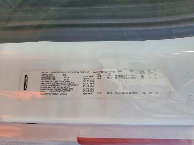 2022 Freightliner Cascadia 126 Semi Truck