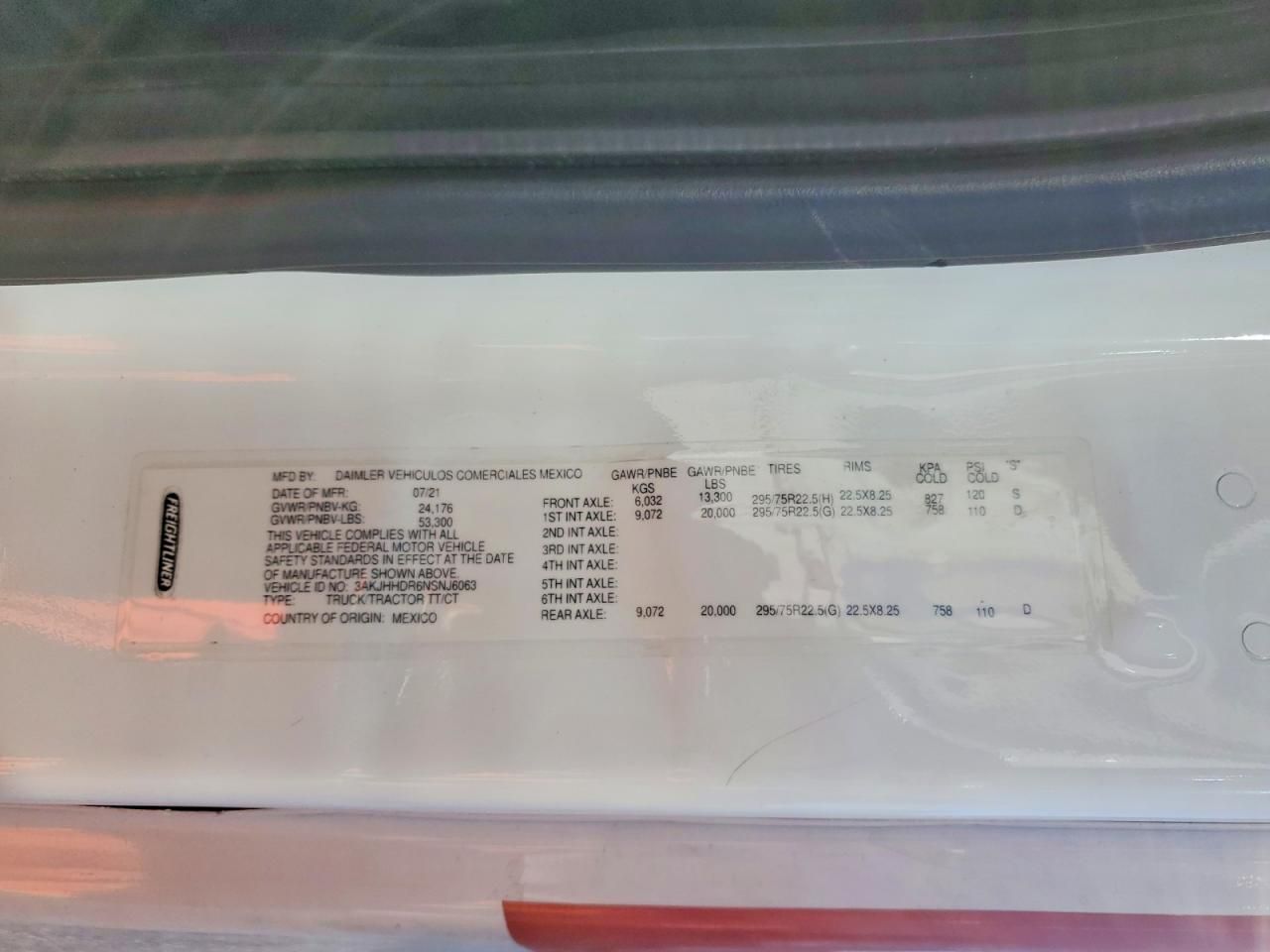 2022 Freightliner Cascadia 126 Semi Truck