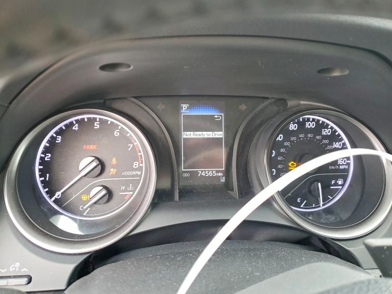 2021 Toyota Camry se