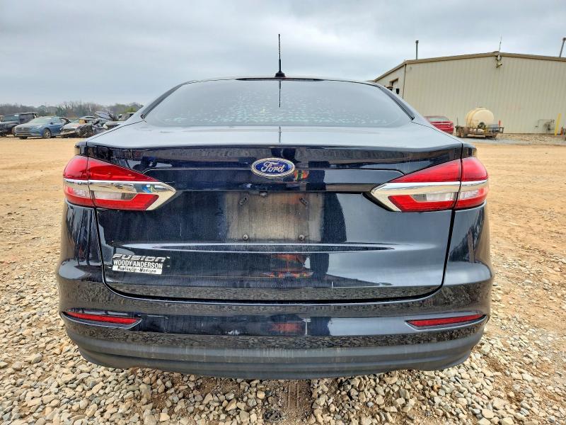 2019 Ford Fusion s