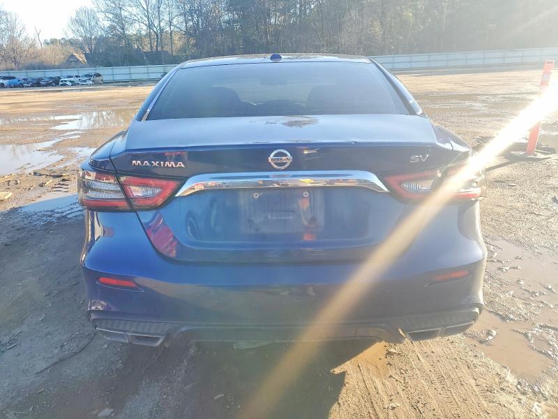 2021 Nissan Maxima sv