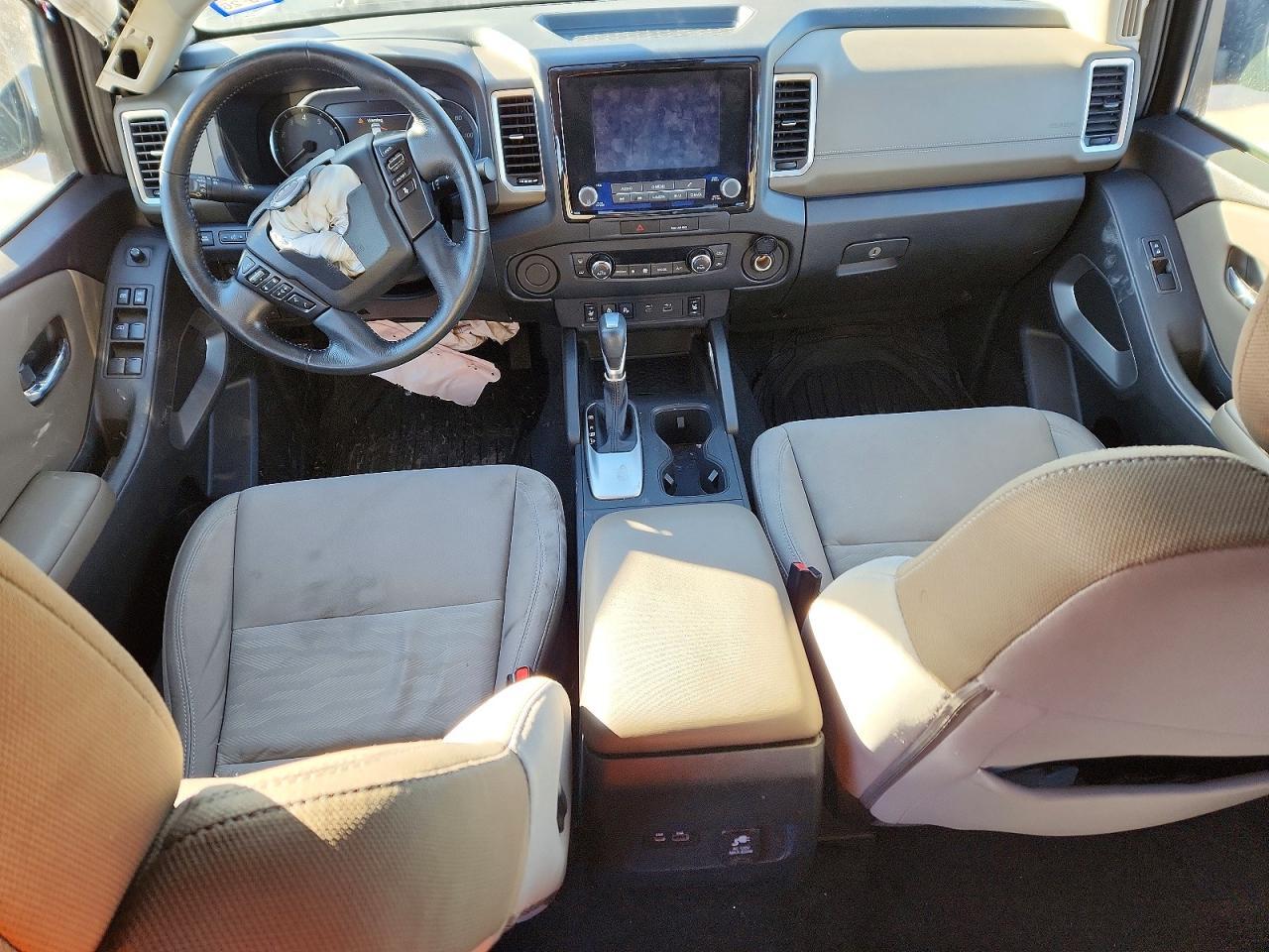 2023 Niss Frontier SV