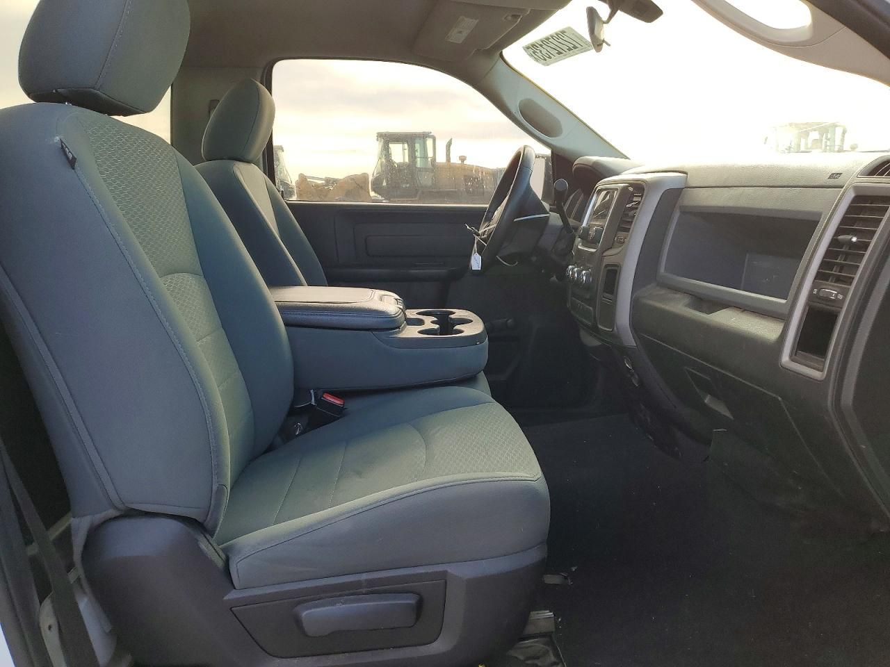 2015 Dodge RAM 1500 ST