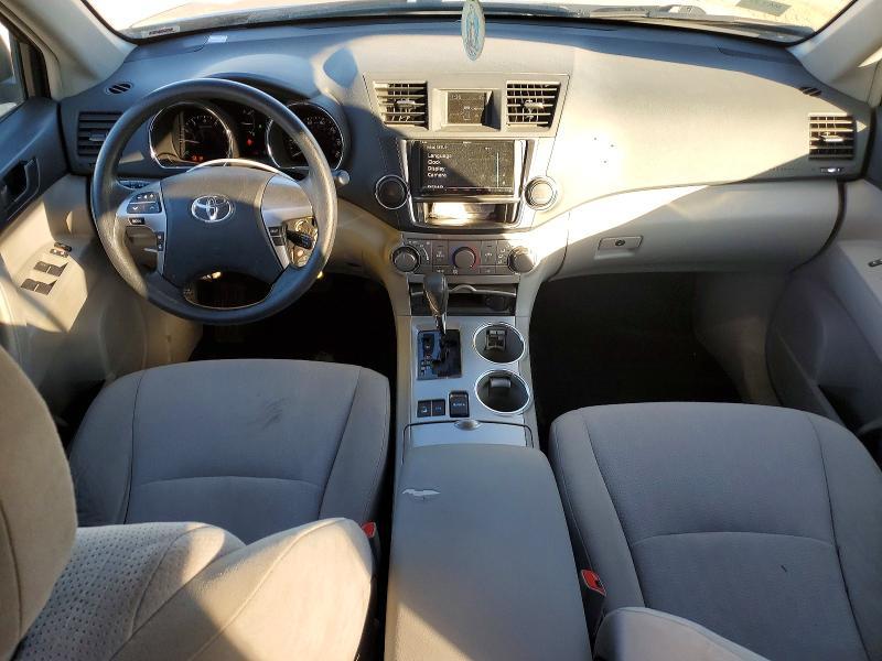 2013 Toyota Highlander Base