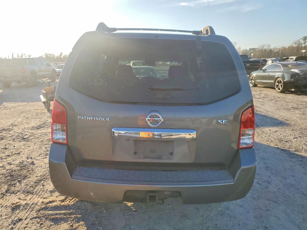 2008 Nissan Pathfinder s