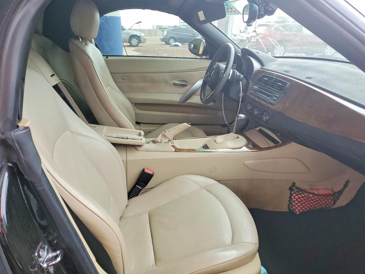 2006 BMW Z4 3.0si