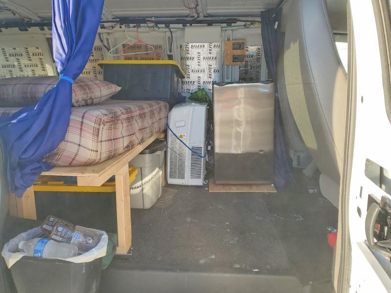 2014 Chevrolet Express G2500 Delivery van