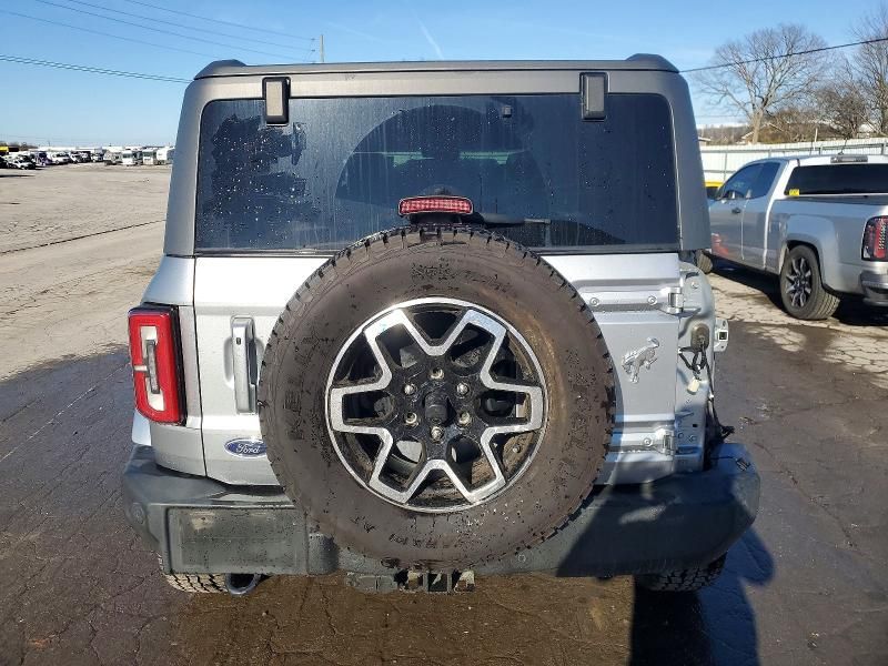 2021 Ford Bronco Base