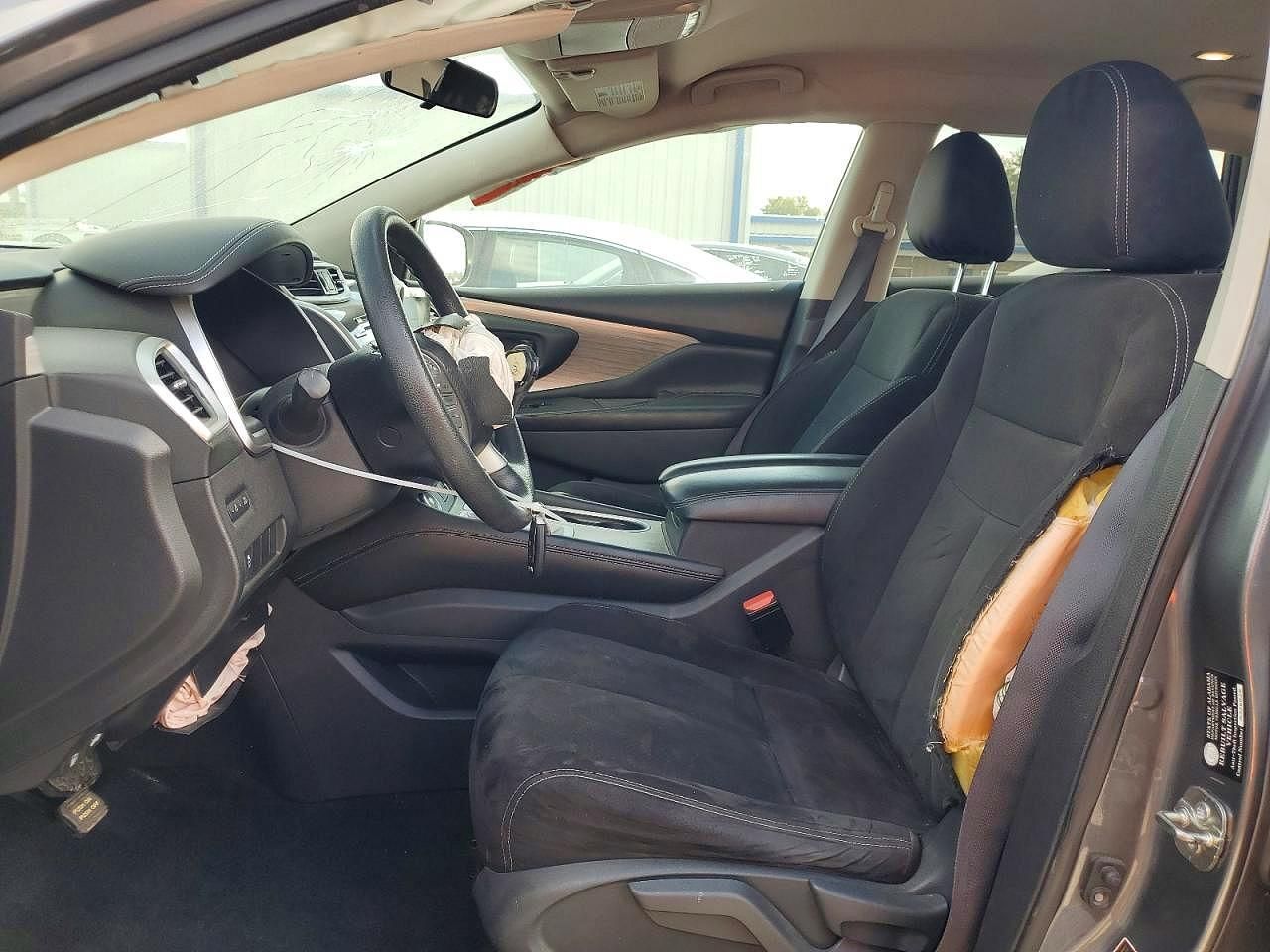 2018 Nissan Murano s