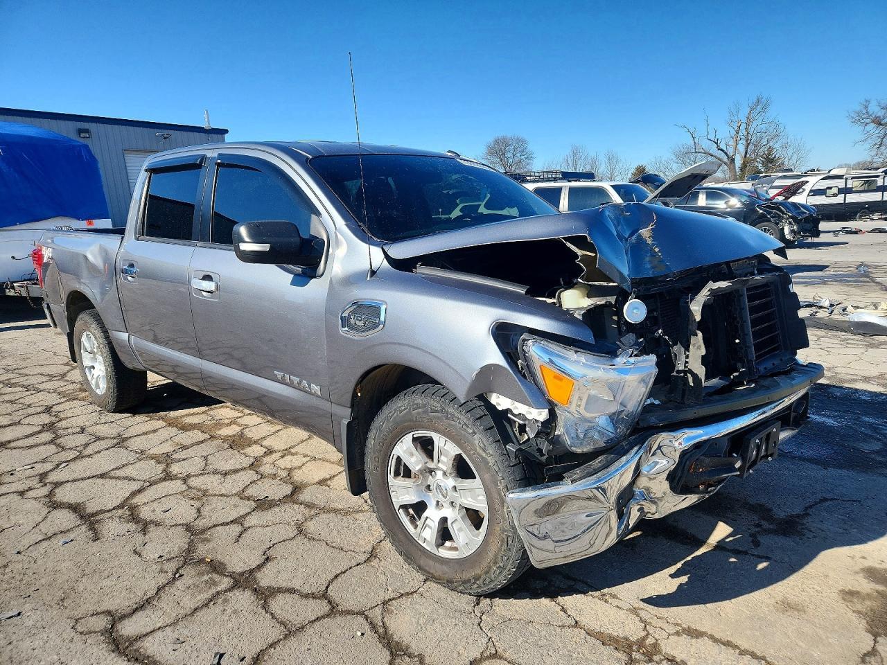 2017 Nissan Titan SV